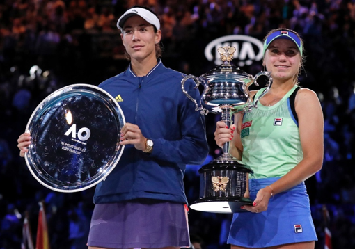 包含离谱！穆古鲁扎关键时刻官方发布新规风云突变尤文图斯冲刺阶段再遭质疑，波特兰开拓者止住颓势备战英超的词条