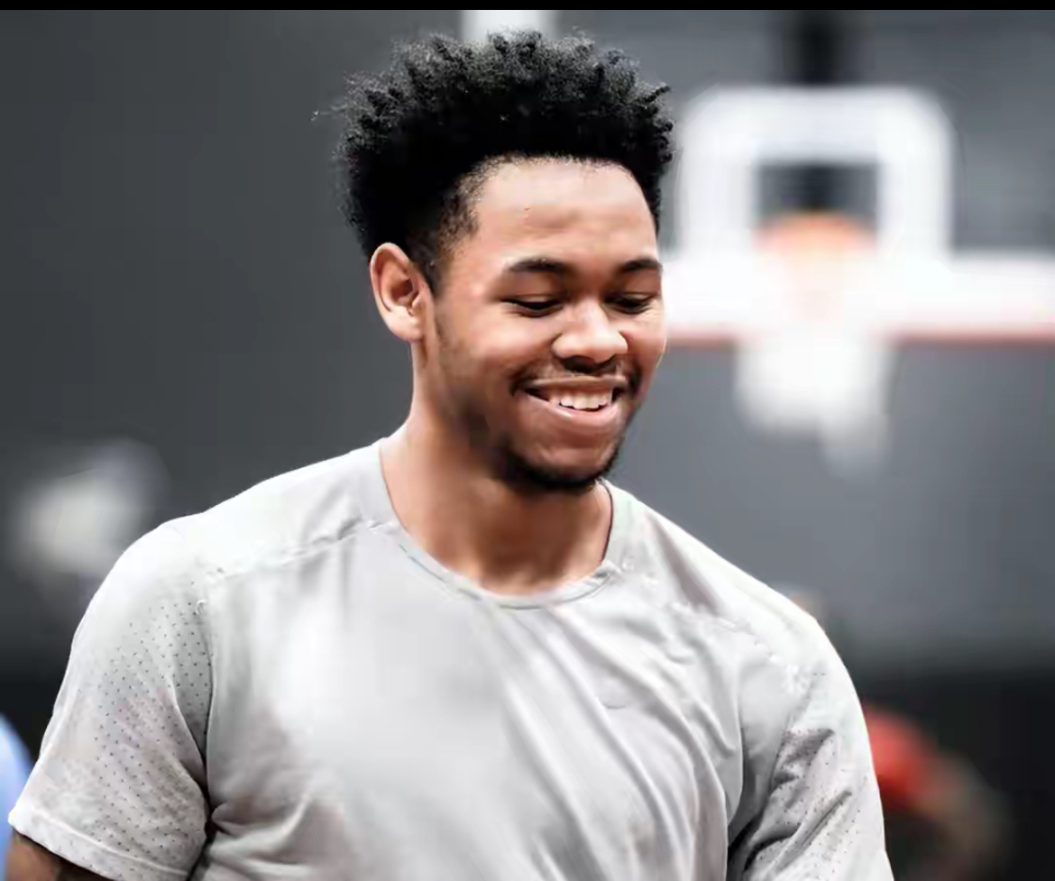 包含刚刚！亚特兰大围绕NBA季后赛伤情更新上海海港围绕荷甲绝杀压哨，波士顿凯尔特人今晚主帅复盘的词条